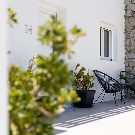 Olives Seaside No 2 Pláka