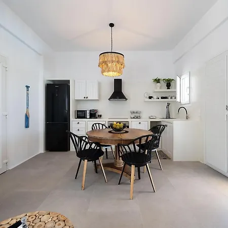 Olives Seaside No 2 Plaka (Naxos)